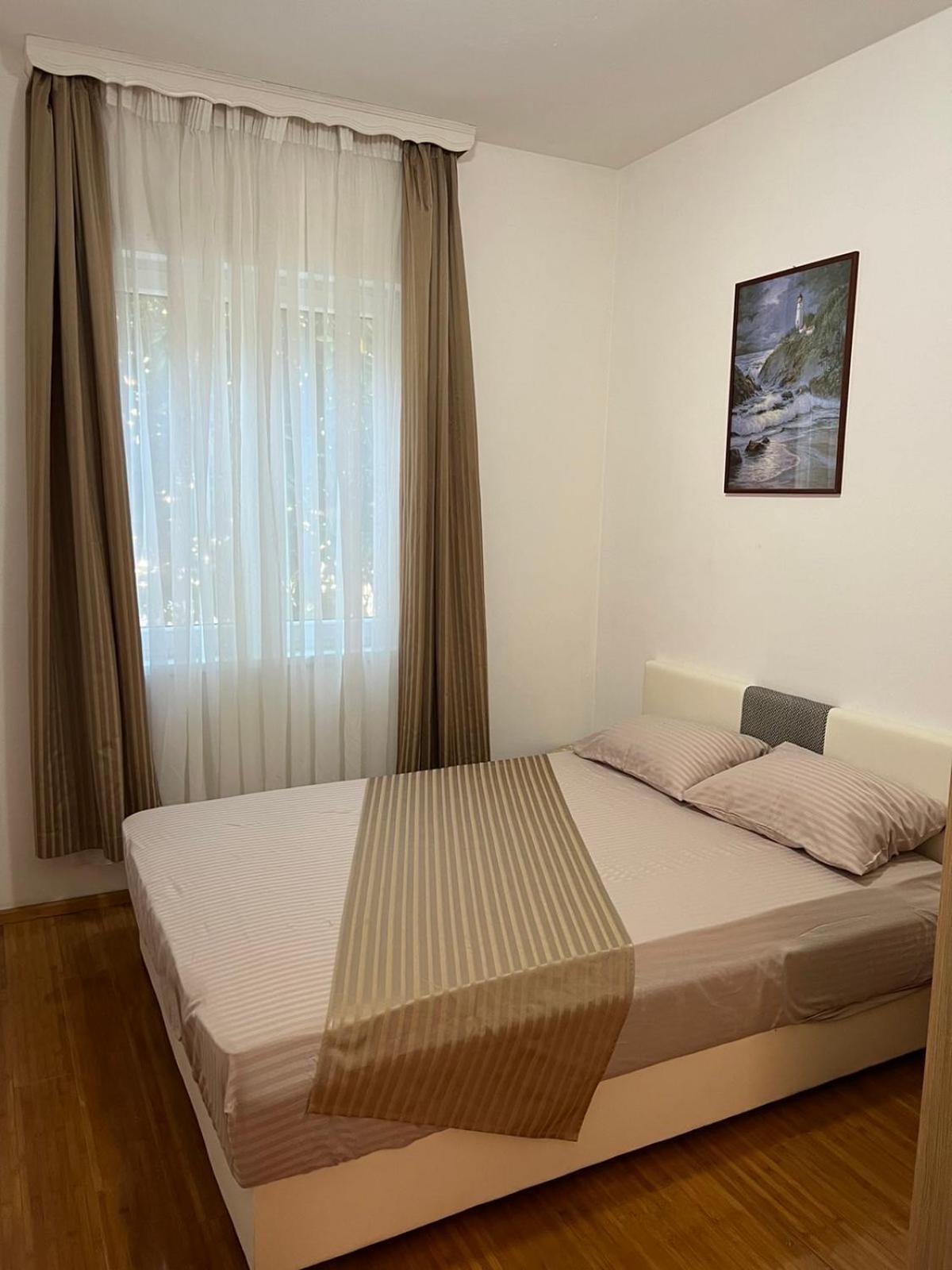 Anika Daire Trebin Dış mekan fotoğraf