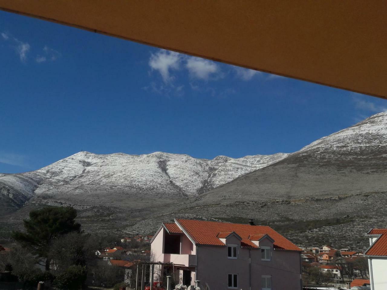 Anika Daire Trebin Dış mekan fotoğraf
